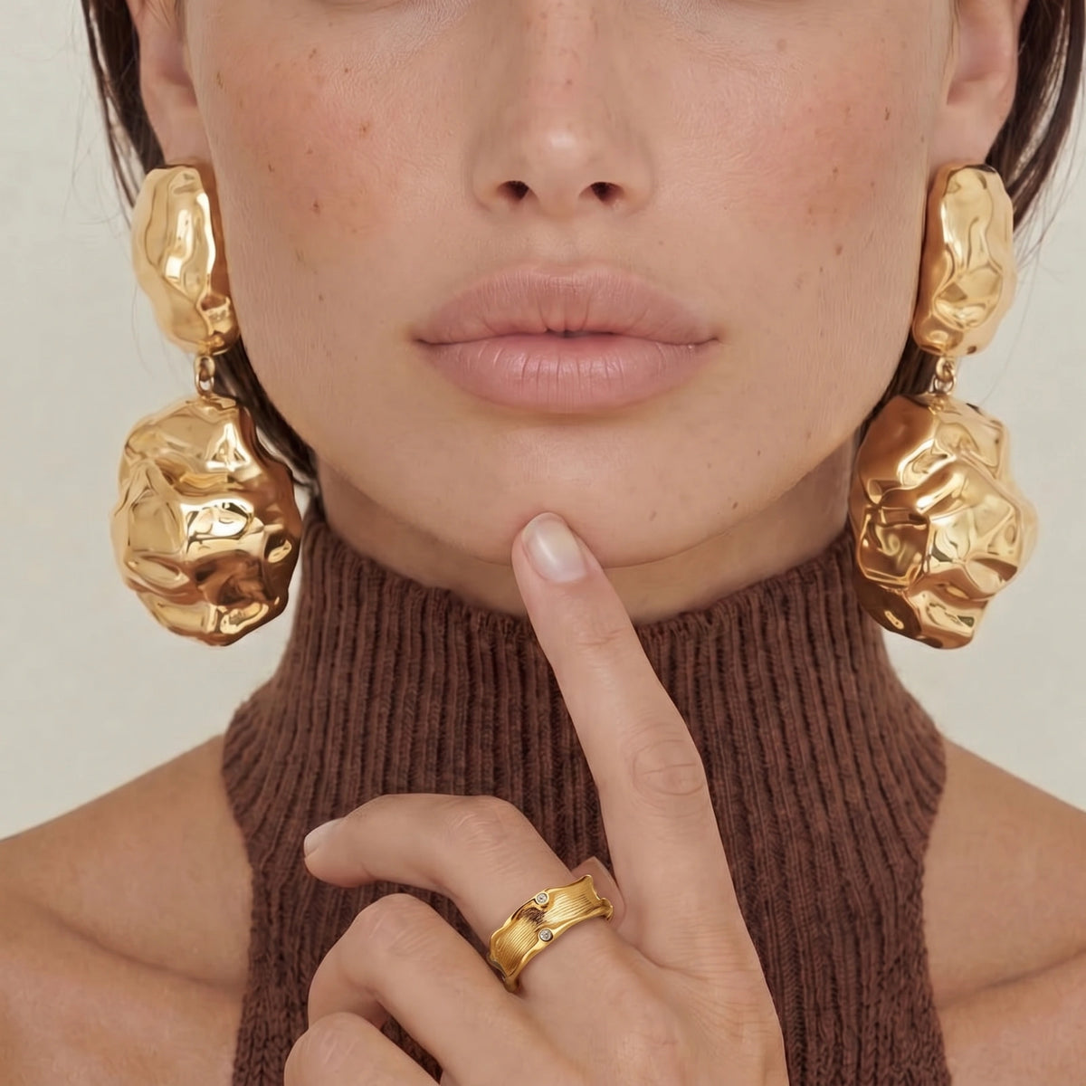 Flowing Waves Ring