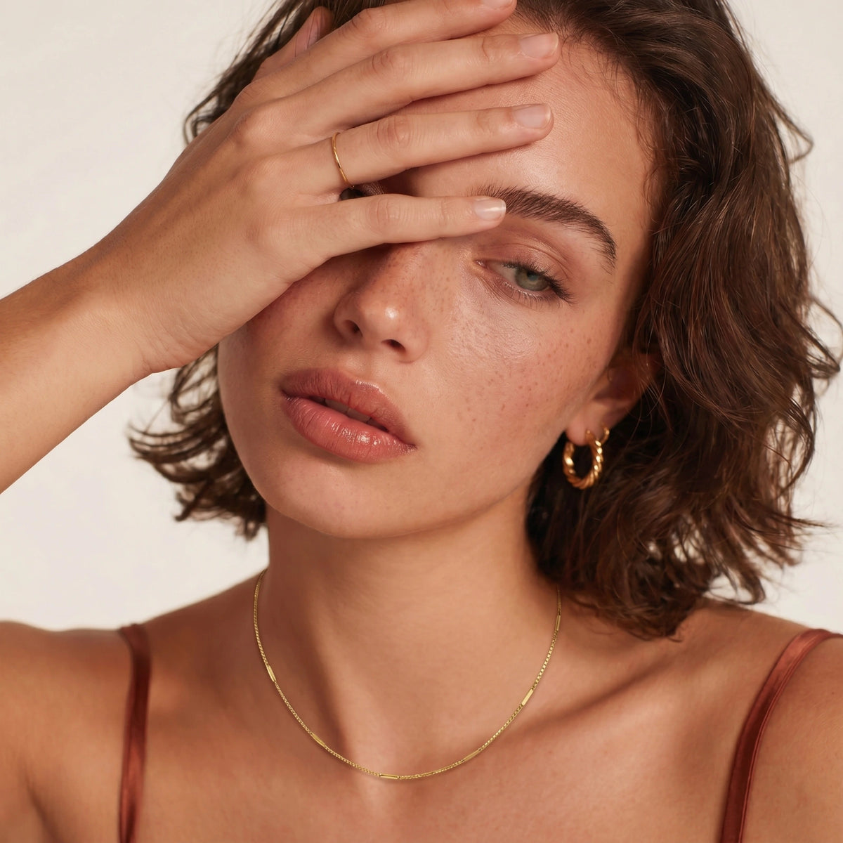 Bar Box Chain Necklace
